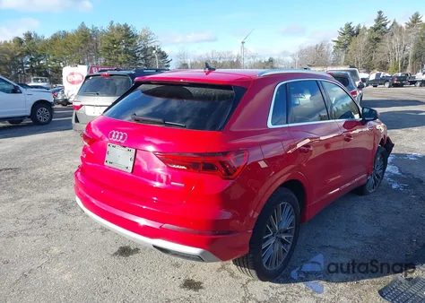2021 Audi Q3 Premium Plus 40 Tfsi Quattro Tiptronic z USA, uszkodzony, nr VIN WA1BUCF31M1139466